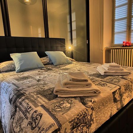 Ancient Courtyard Bonanomi 2 Bedroom Apartment 코모 외부 사진
