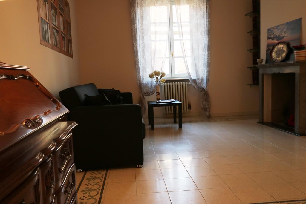 Ancient Courtyard Bonanomi 2 Bedroom Apartment 코모 외부 사진