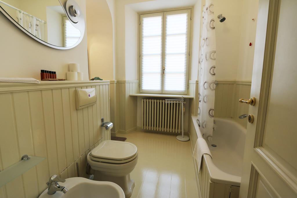 Ancient Courtyard Bonanomi 2 Bedroom Apartment 코모 외부 사진