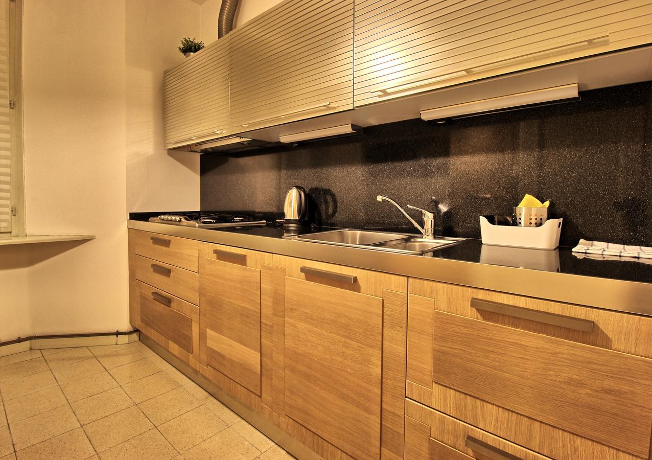 Ancient Courtyard Bonanomi 2 Bedroom Apartment 코모 외부 사진
