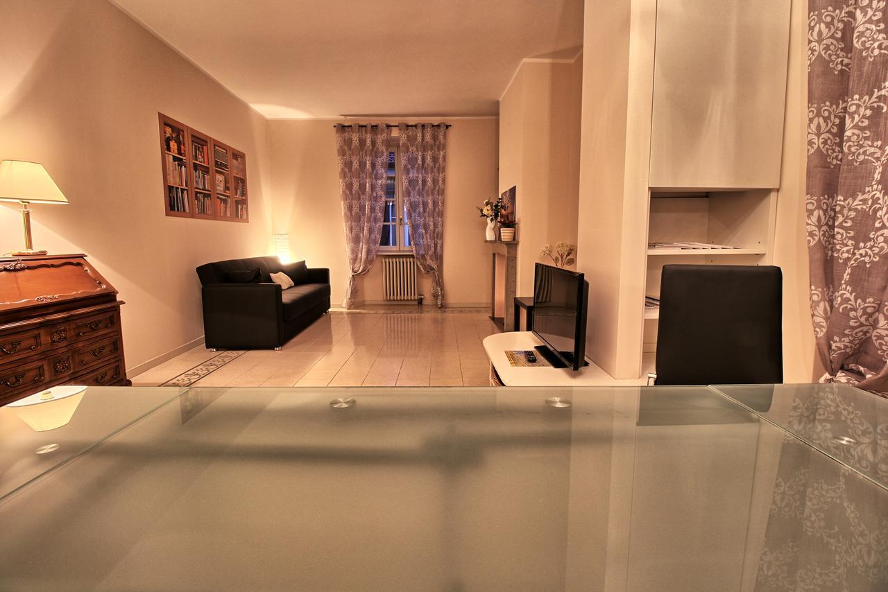 Ancient Courtyard Bonanomi 2 Bedroom Apartment 코모 외부 사진